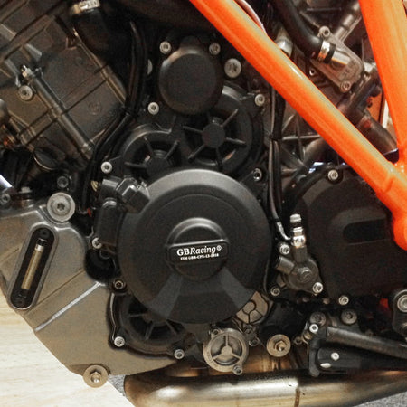 RC8 2011 - 2016 Engine Cover Set