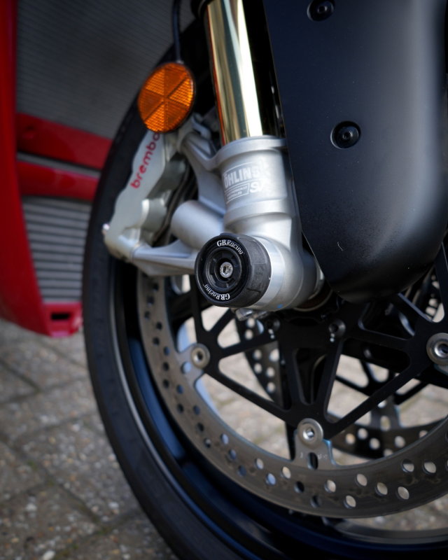 Spindle Protector - Front RHS Ducati Panigale V4 & V4S, Streetfighter V4 & V4S, 2025-2026