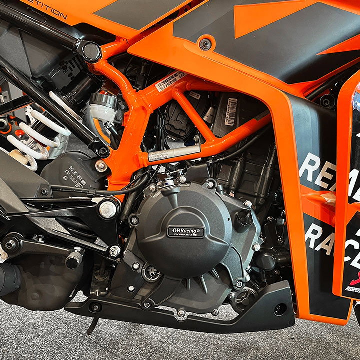 RC 390 2022-2024 & Duke 390 2022-2023 Secondary Engine Cover Set