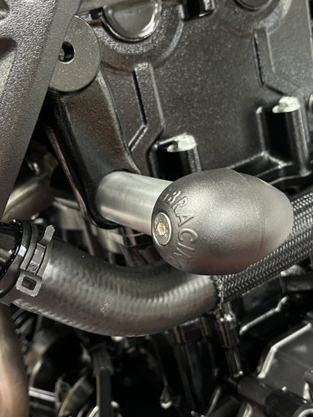 Bullet Frame Slider Set GSX-8S M3-M6, V-Strom 800DE & GSX-8TT M6 - STREET