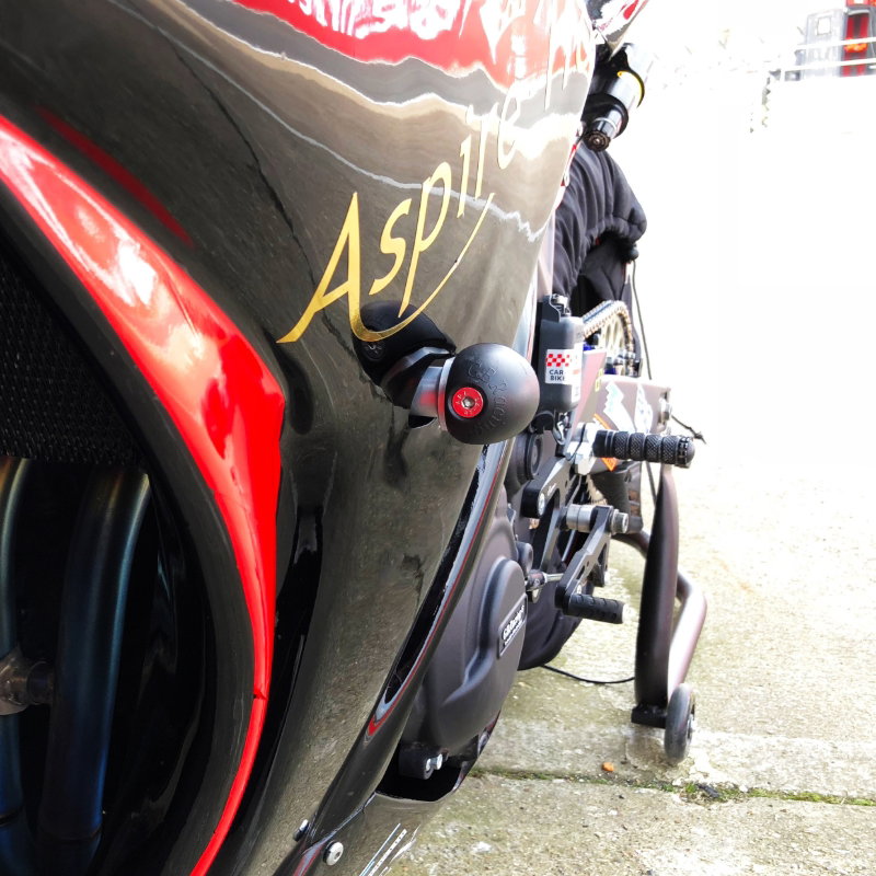 Bullet Frame Slider Set R3 2015-2026 - RACE