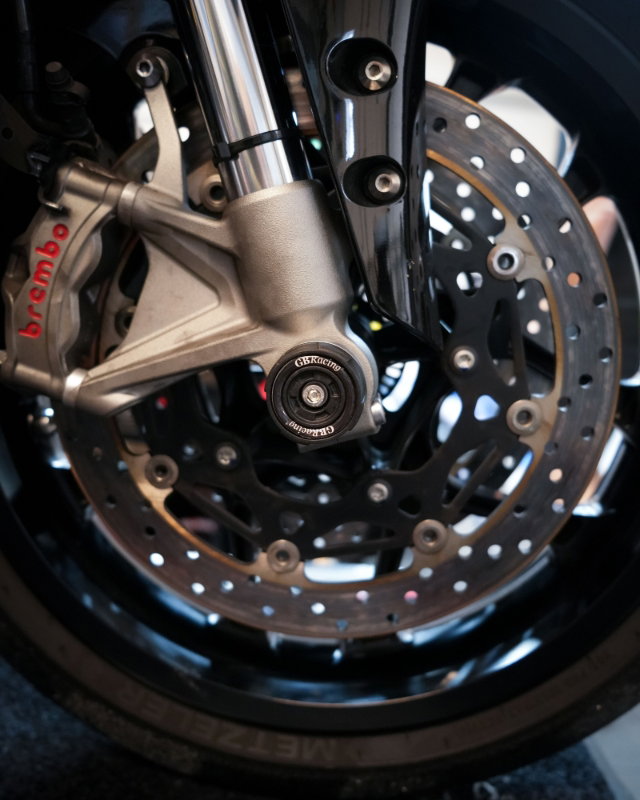 Spindle Protector - Front L&R and Rear L&R SET Yamaha R1 & R1M, 2015-2025, R9 2025-2026 & MT-10 2015-2026
