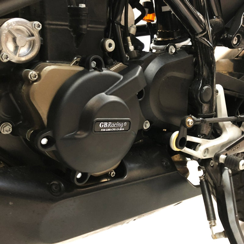 Duke 690 Secondary Alternator Cover 2011