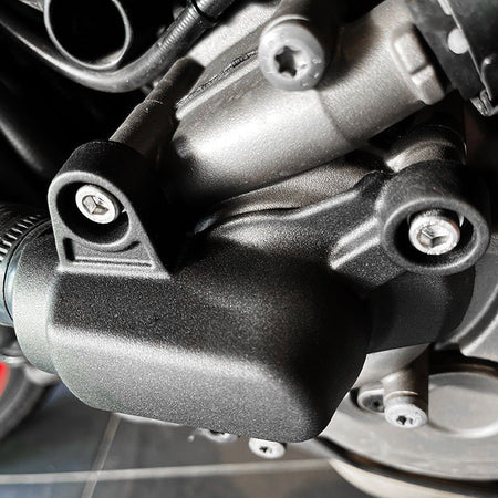 SuperSport 937 2016-2020 &  SuperSport 950 2021-2024 Water Pump Cover