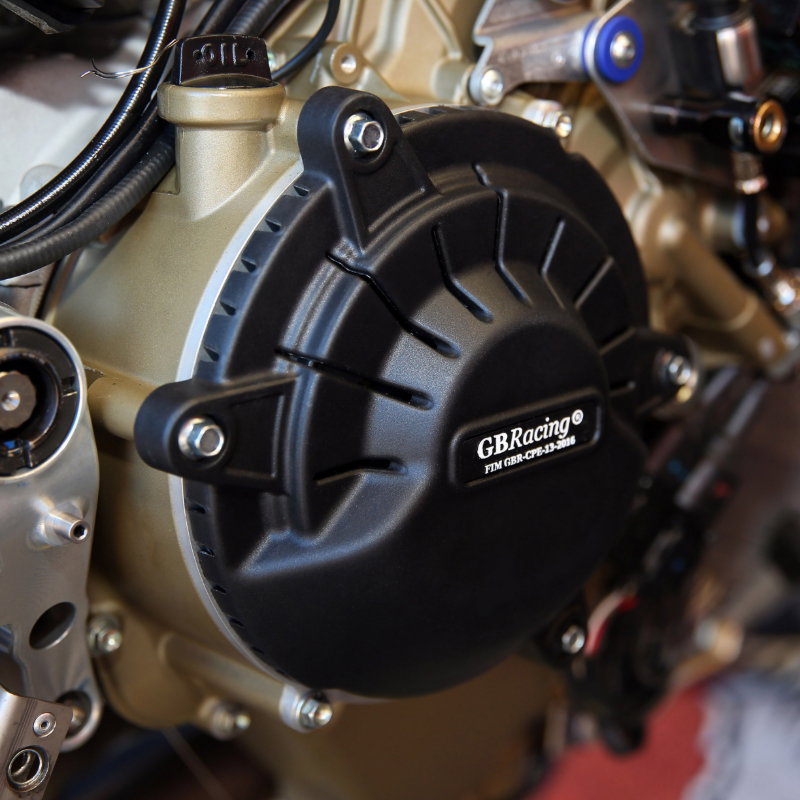 V4 R Clutch Cover 2019-2022
