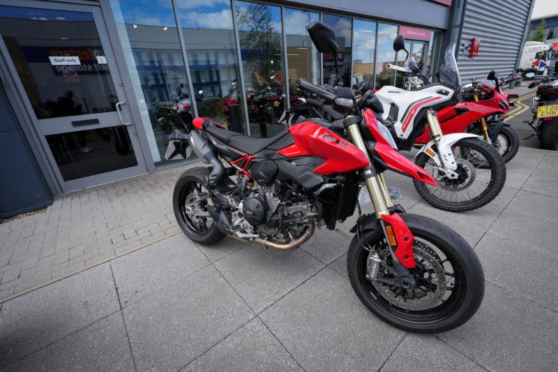 Panigale, Streetfighter, Multistrada V2 & V2 S 2025-2026, Monster & Monster +, Desert X & Hypermotard V2, V2 SP 2026 Secondary Engine Cover Set