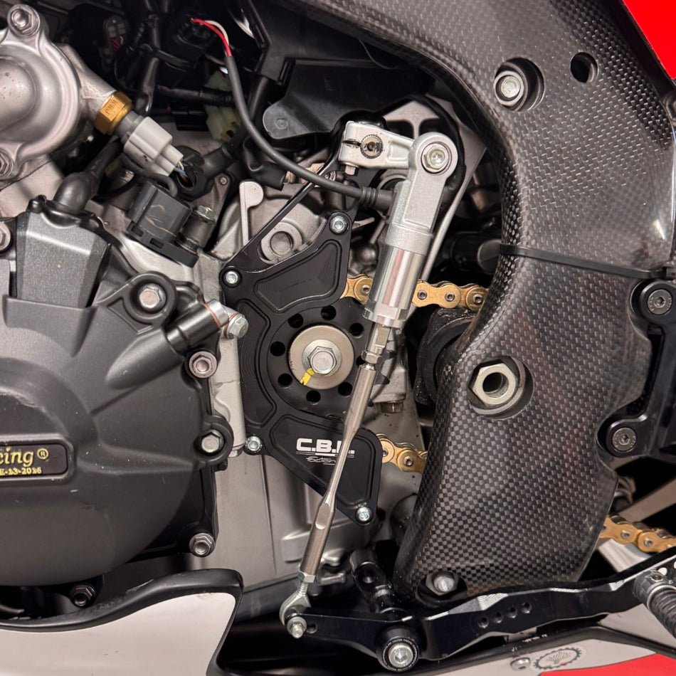 Gear Shaft Support & Sprocket Cover Honda CBR1000RR 2020 black