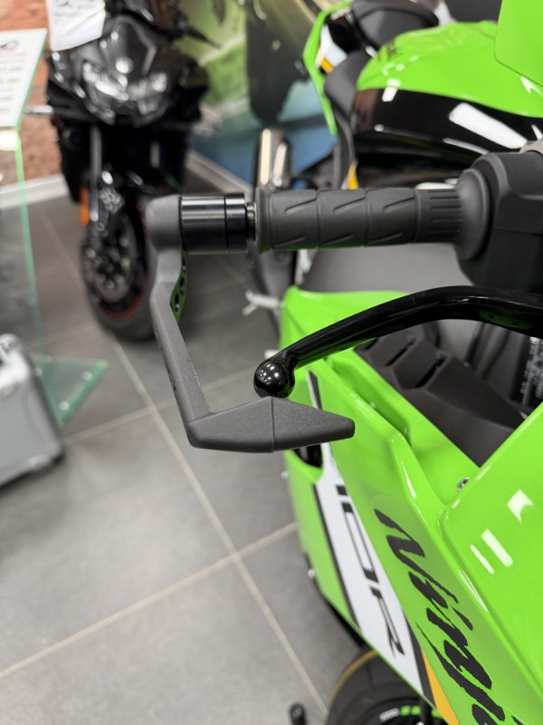 M8 Threaded Brake Lever Guard, 20mm Spacer with 6mm Recess, 160mm Mould |  Kawasaki ZX-10R & ZX-10RR 2021-2026