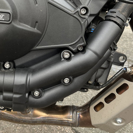 MT-07 Water Pipe Cover 2025-2026