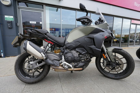 Panigale, Streetfighter, Multistrada V2 & V2 S 2025-2026, Monster & Monster +, Desert X & Hypermotard V2, V2 SP 2026 Secondary Engine Cover Set