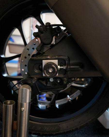 Spindle Protector - Rear RHS BMW S1000RR, R, XR, TE & M1000RR, R, XR, XR COMP, 2019-2026 & Suzuki GSXR600 K4-K5 | Rear LHS Yamaha R1 & R1M, 2015-2026, R9 2025-2026 & MT-10 2015-2026 | Rear LHS Honda CBR1000RR 2020-2026
