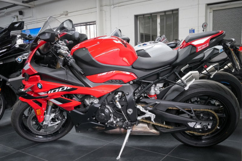 Spindle Protector - Rear LHS BMW S1000RR, R, XR, TE & M1000RR, R, XR, XR COMP, 2019-2026 & Suzuki GSXR600 K4-K5 | Rear RHS Yamaha R1 & R1M & MT-10, 2015-2026 & R9 2025-2026 | Rear LHS Suzuki GSXR750 K6-L0/600 K6-L0 | Rear RHS Honda CBR1000RR 2020-2026
