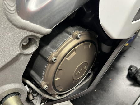 RSV 1000 R Secondary Clutch Cover 2004-2010